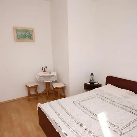 Amalija - 50m Close To The Sea Rogoznica