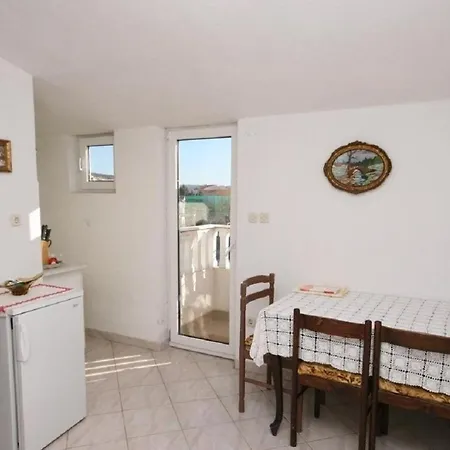 Apartman Amalija - 50m Close To The Sea Rogoznica