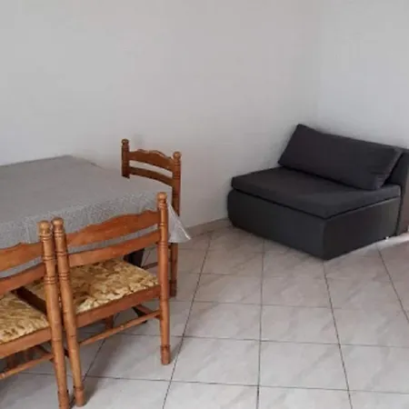 Amalija - 50m Close To The Sea