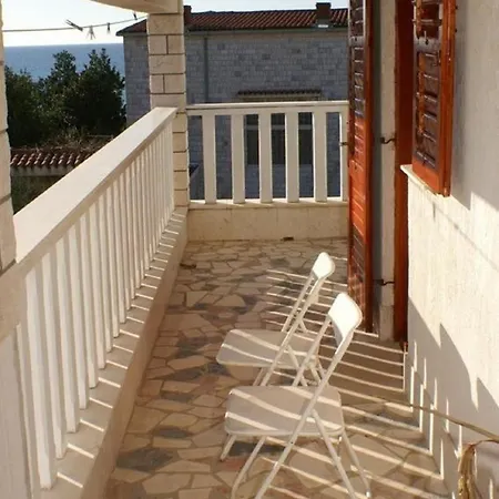Amalija - 50m Close To The Sea