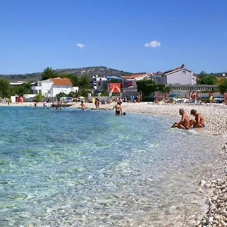Amalija - 50m Close To The Sea * Rogoznica