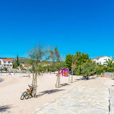 Amalija * Rogoznica (Sibenik-Knin)