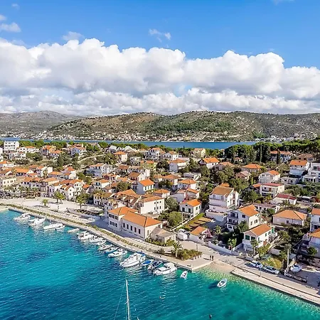 Amalija Rogoznica (Sibenik-Knin)